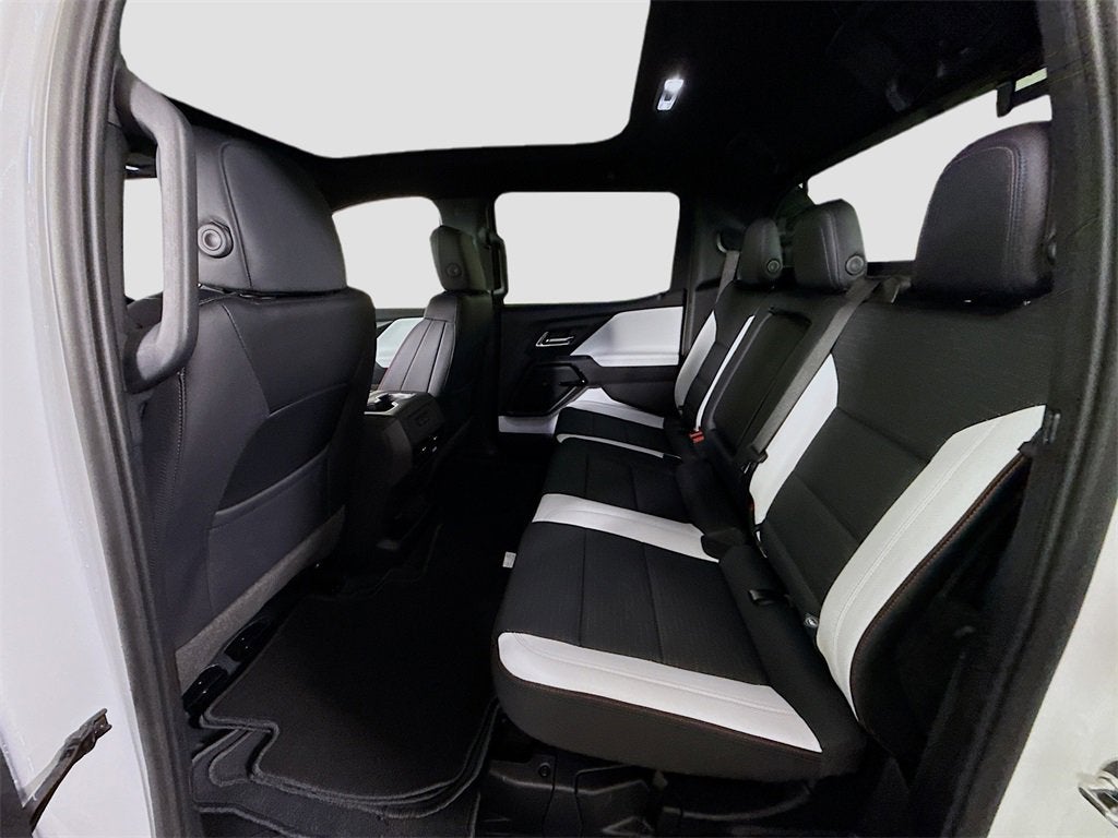 2025 Chevrolet Silverado EV RST - Max Range