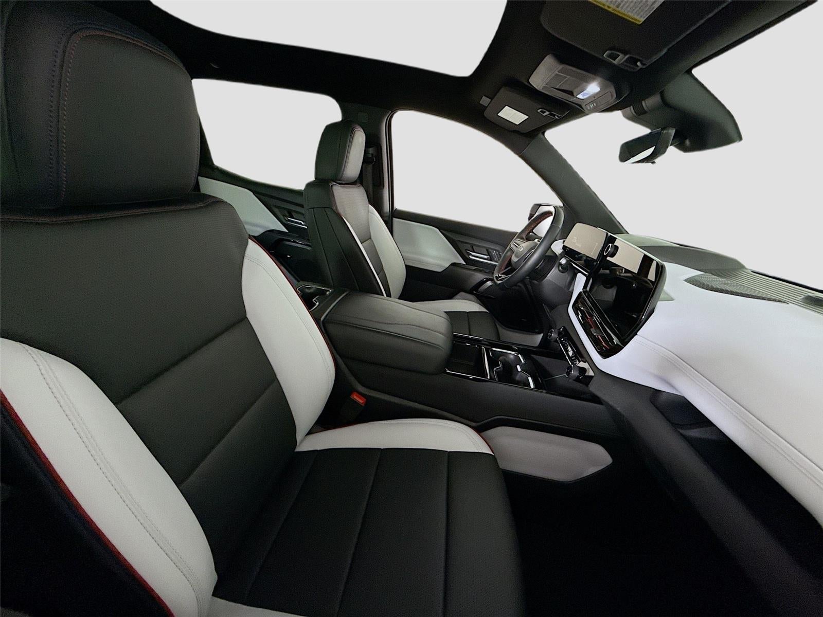 2025 Chevrolet Silverado EV RST - Max Range