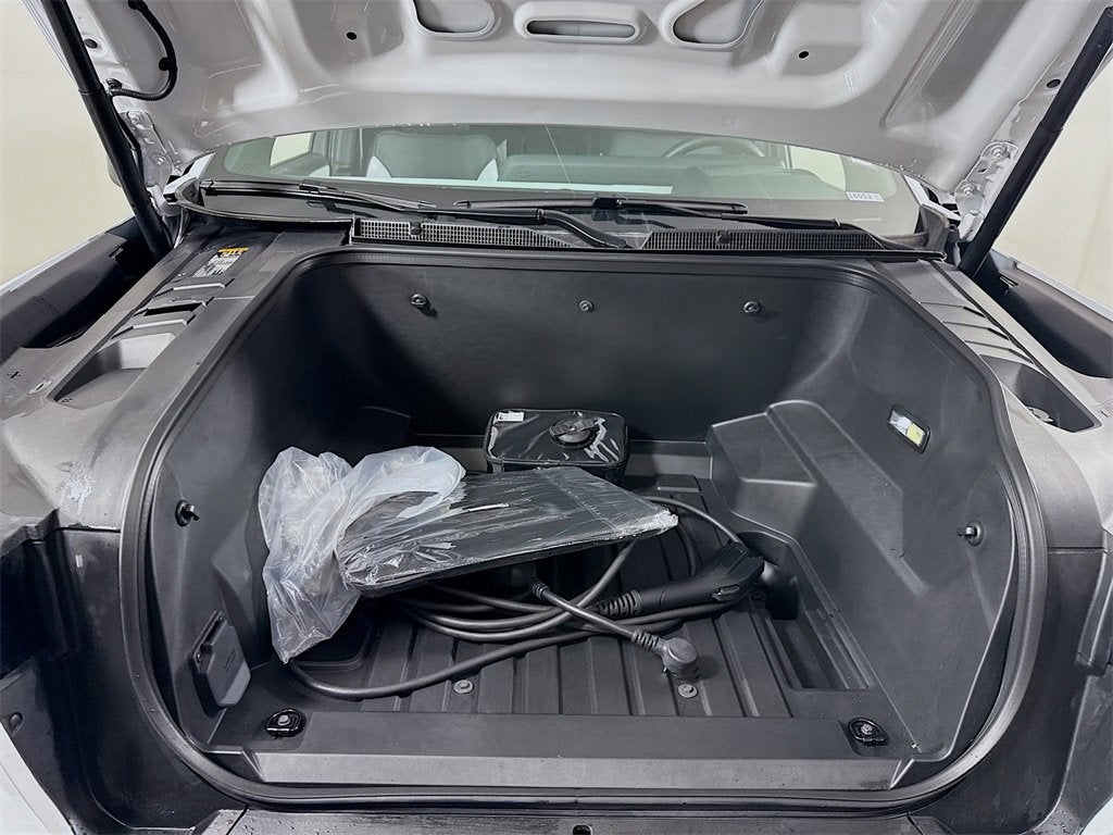 2025 Chevrolet Silverado EV RST - Max Range