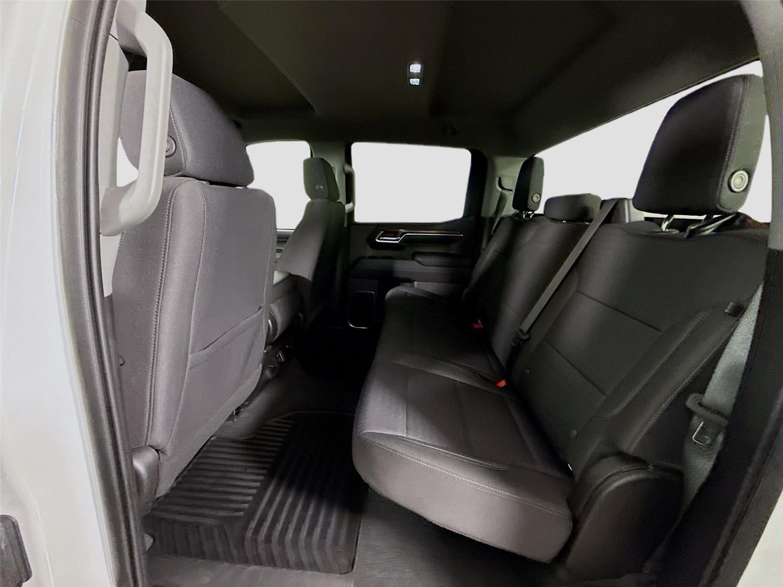 2022 Chevrolet Silverado 1500 LT (2FL)