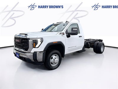 2026 GMC Sierra 3500 HD Chassis Cab Pro