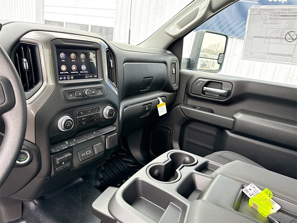 2026 GMC Sierra 3500 HD Chassis Cab Pro