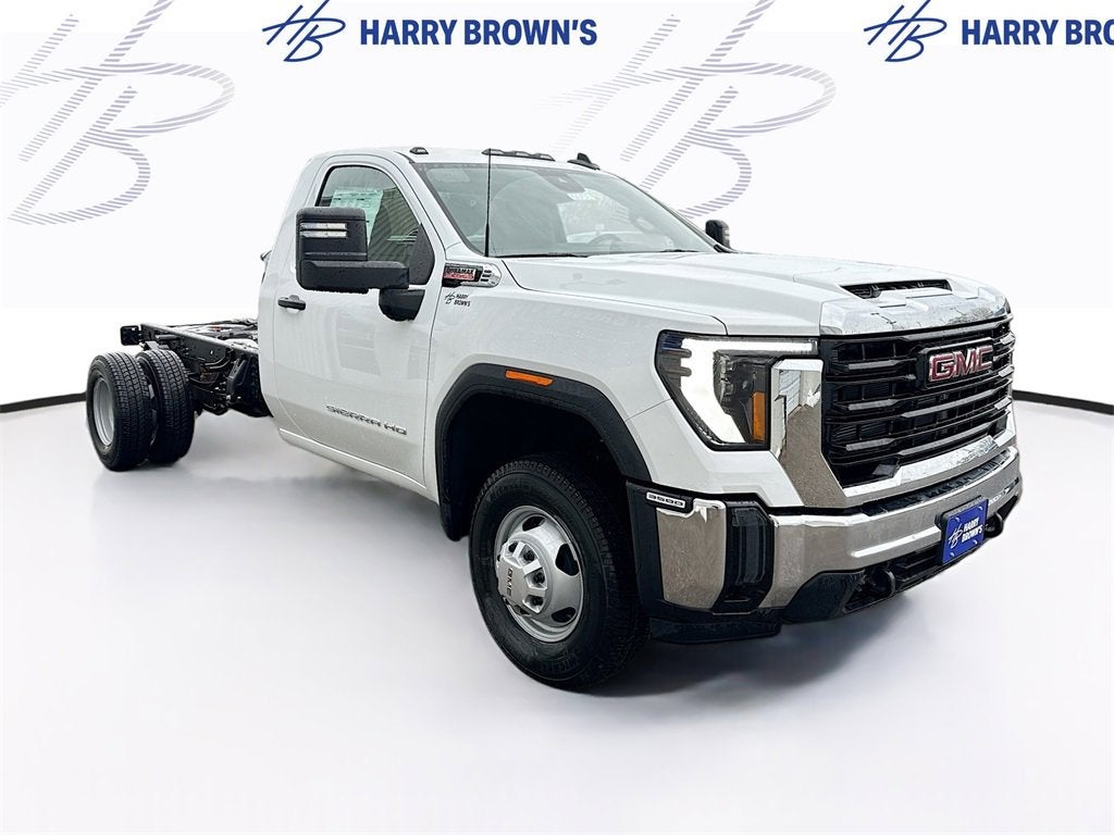 2026 GMC Sierra 3500 HD Chassis Cab Pro