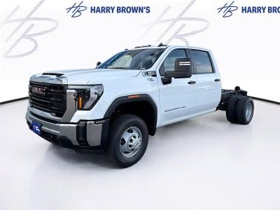2026 GMC Sierra 3500 HD Chassis Cab Pro