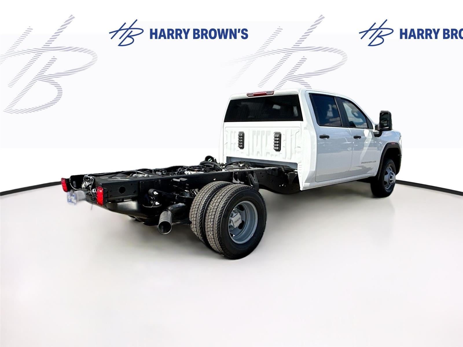 2026 GMC Sierra 3500 HD Chassis Cab Pro