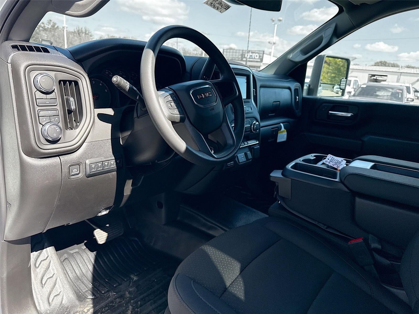 2026 GMC Sierra 3500 HD Chassis Cab Pro