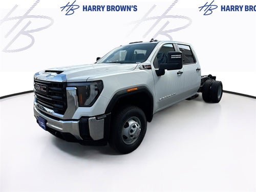 2026 GMC Sierra 3500 HD Chassis Cab Pro