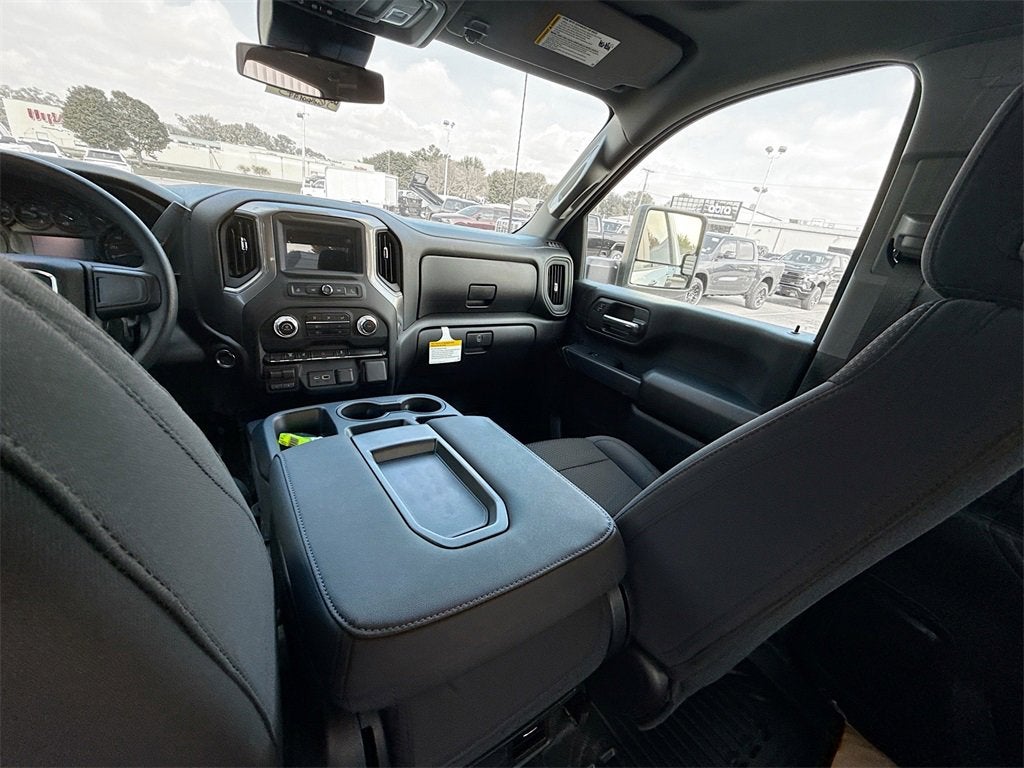 2026 GMC Sierra 3500 HD Chassis Cab Pro