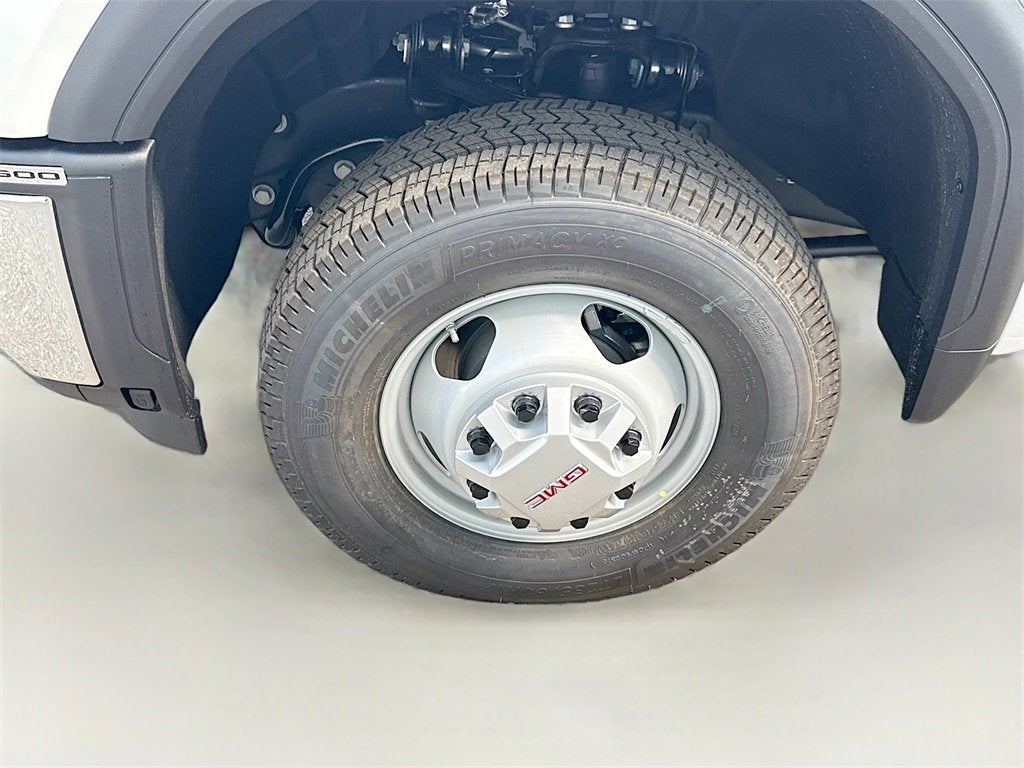 2026 GMC Sierra 3500 HD Chassis Cab Pro