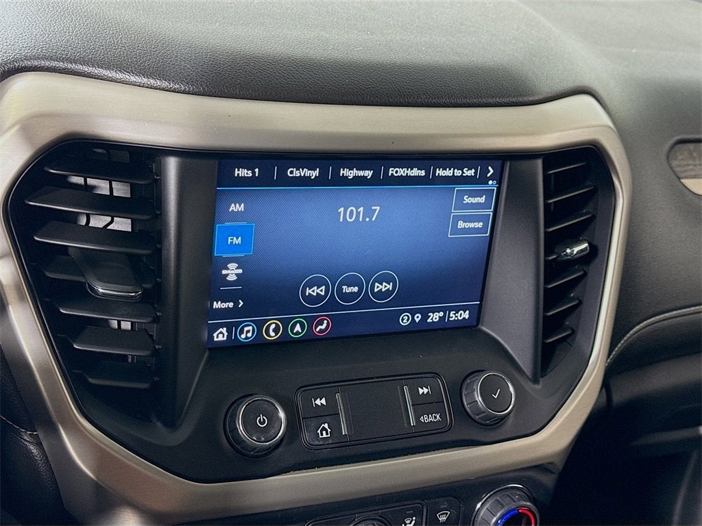 2022 GMC Acadia Denali