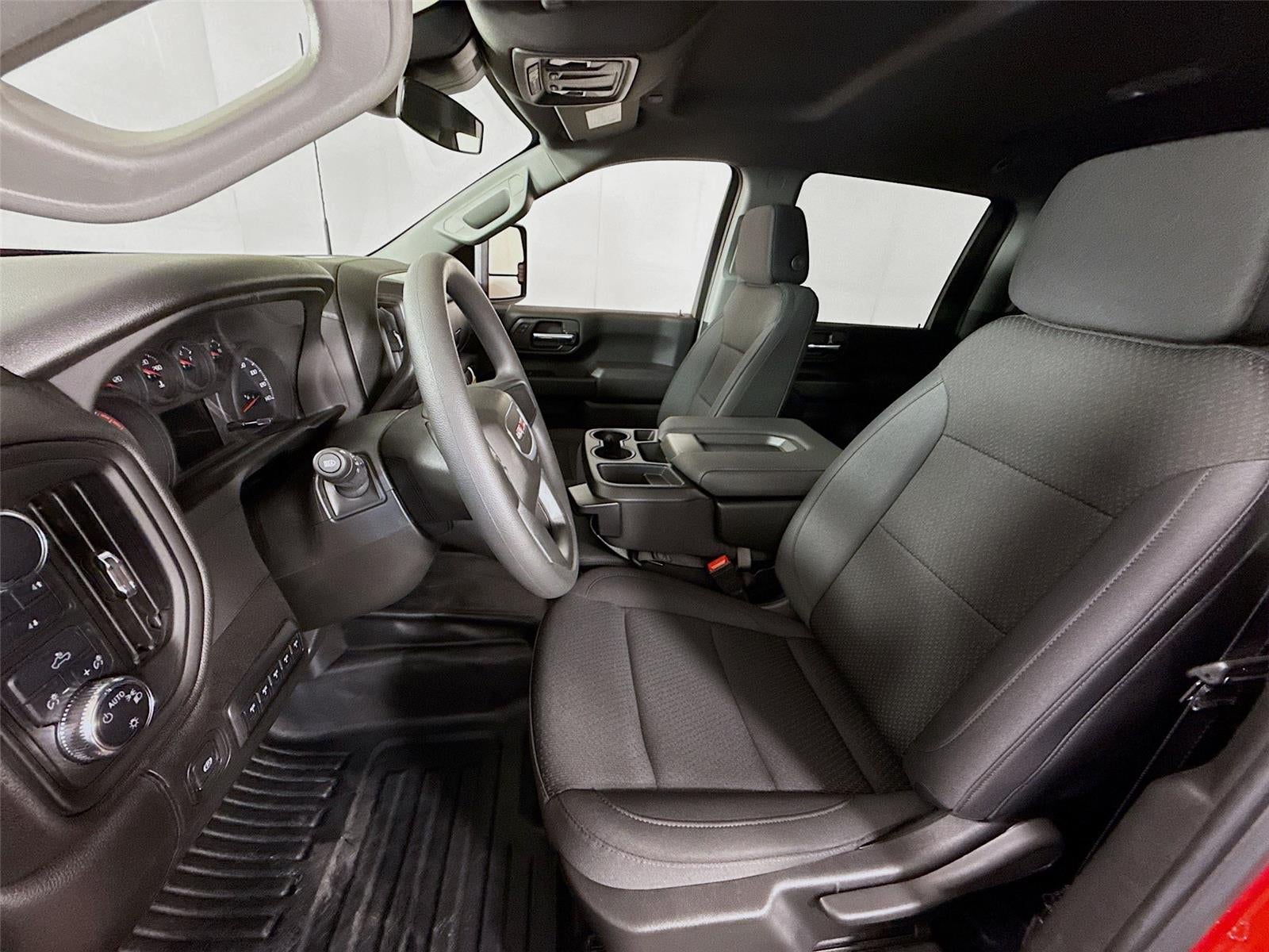 2025 GMC Sierra 2500 HD Pro