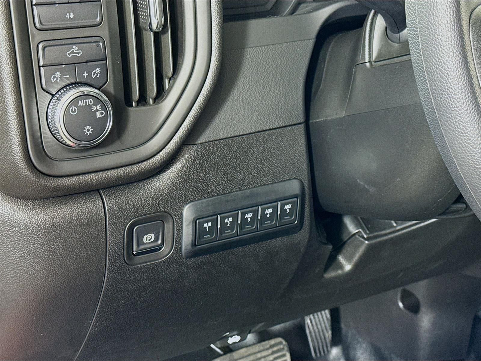 2025 GMC Sierra 2500 HD Pro