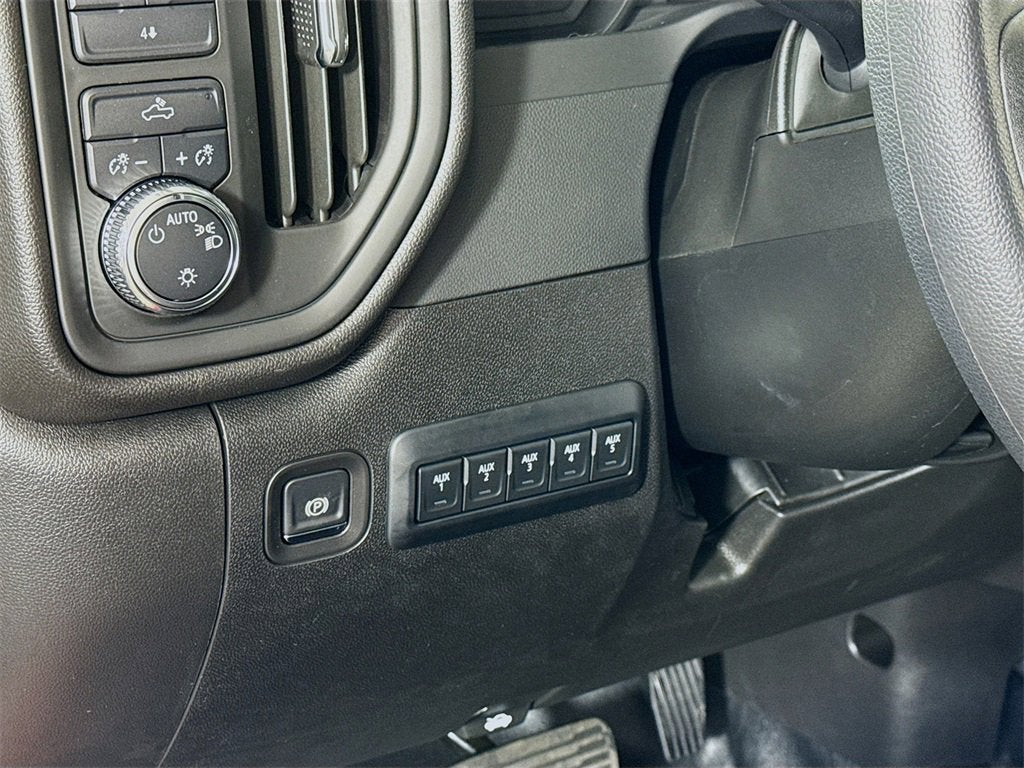 2025 GMC Sierra 2500 HD Pro