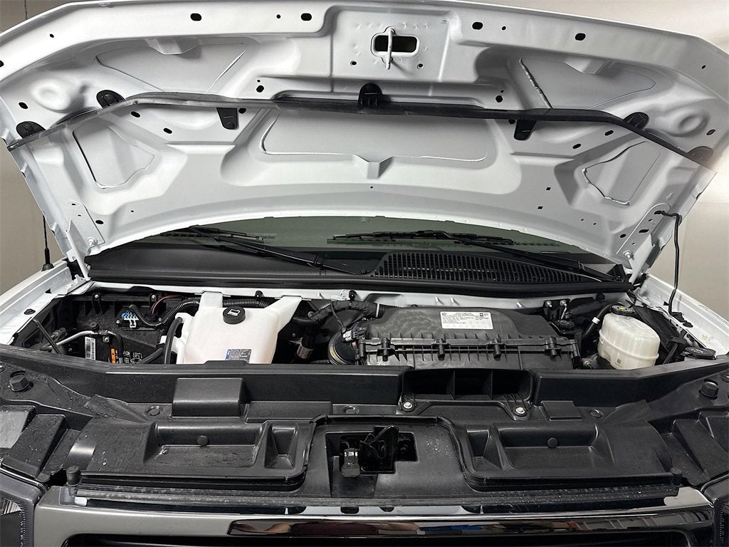 2025 GMC Savana Cargo 2500 Work Van