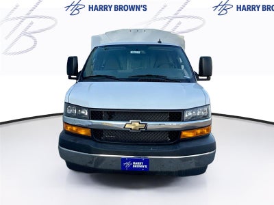 2025 Chevrolet Express Cutaway 3500 1WT