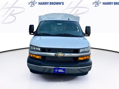 2025 Chevrolet Express Cutaway 3500 1WT