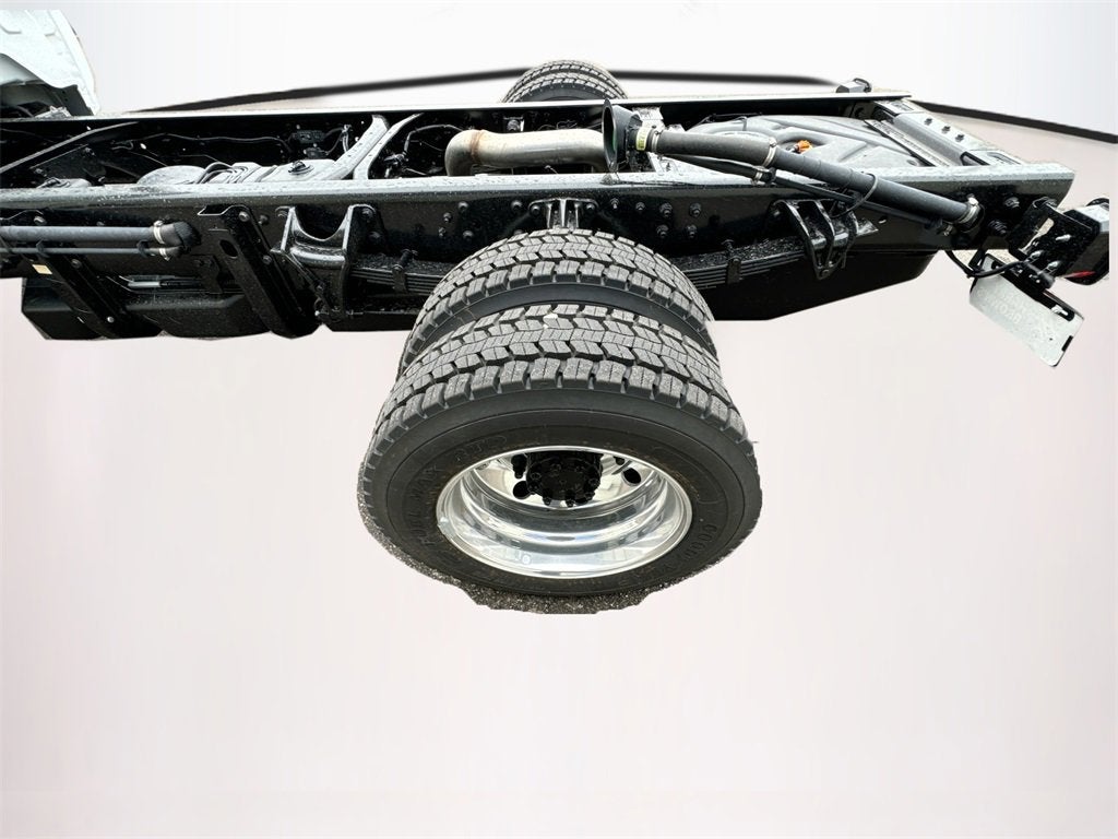 2024 Chevrolet Silverado 5500 HD Work Truck