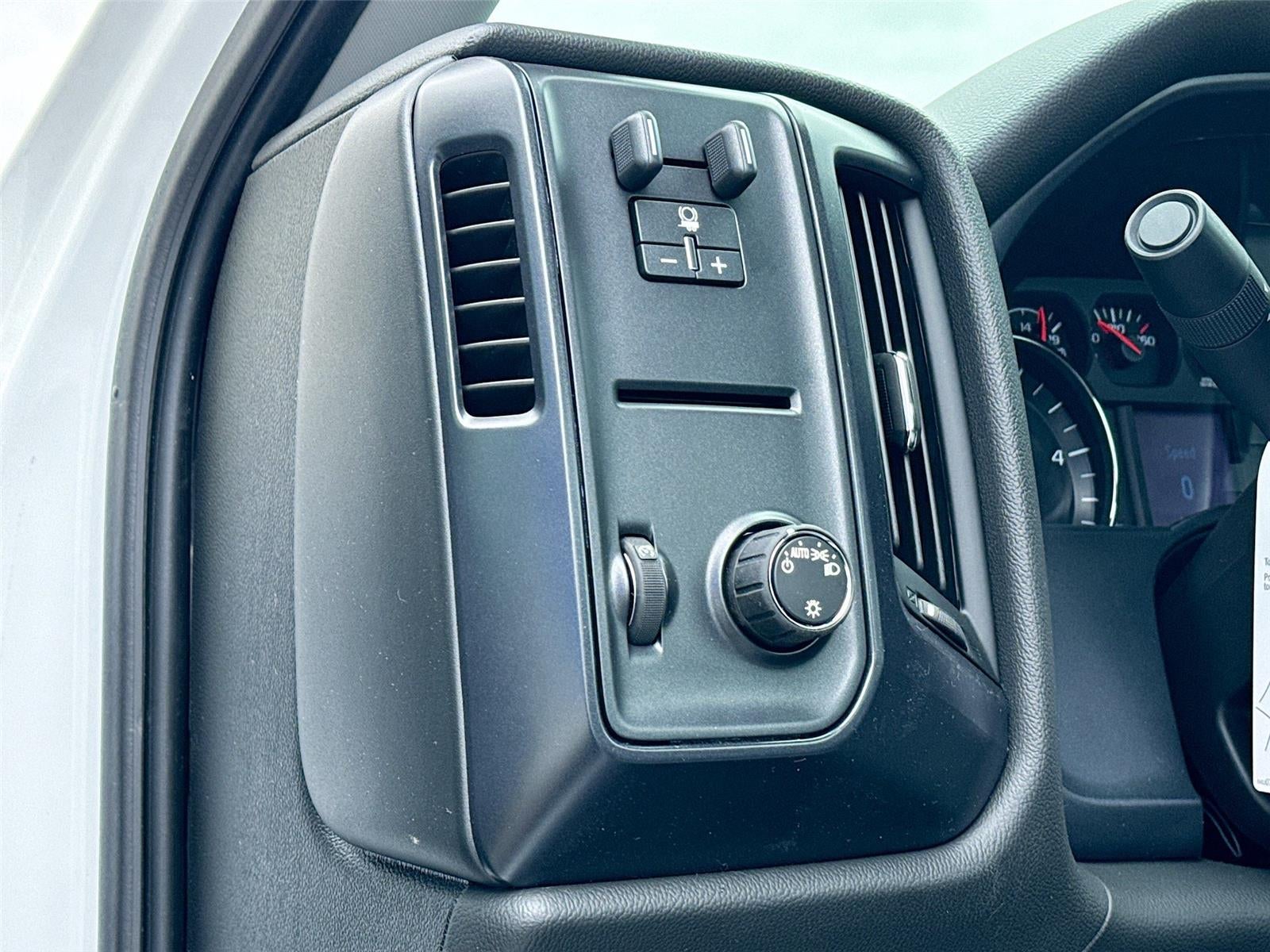 2024 Chevrolet Silverado 5500 HD Work Truck