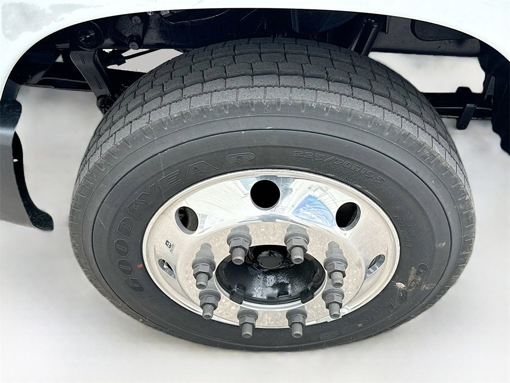 2024 Chevrolet Silverado 5500 HD Work Truck