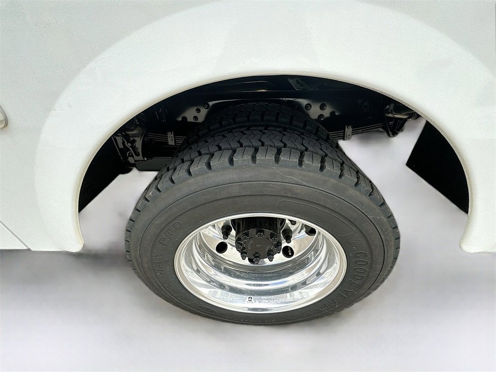 2024 Chevrolet Silverado 5500 HD Work Truck