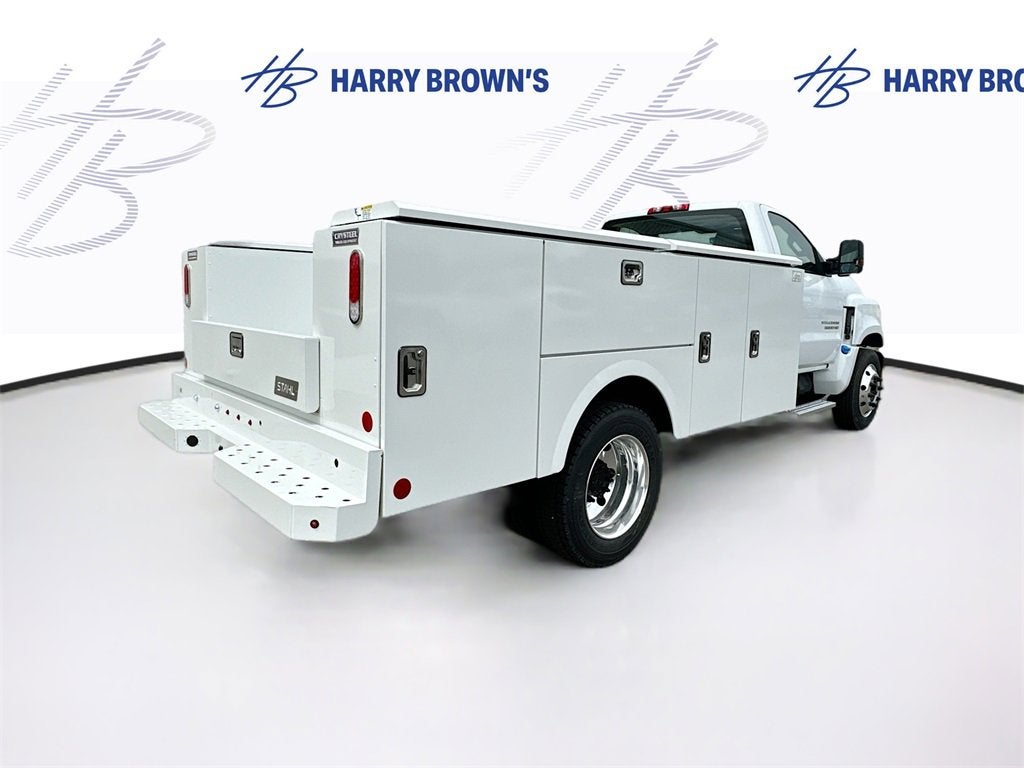 2024 Chevrolet Silverado 5500 HD Work Truck