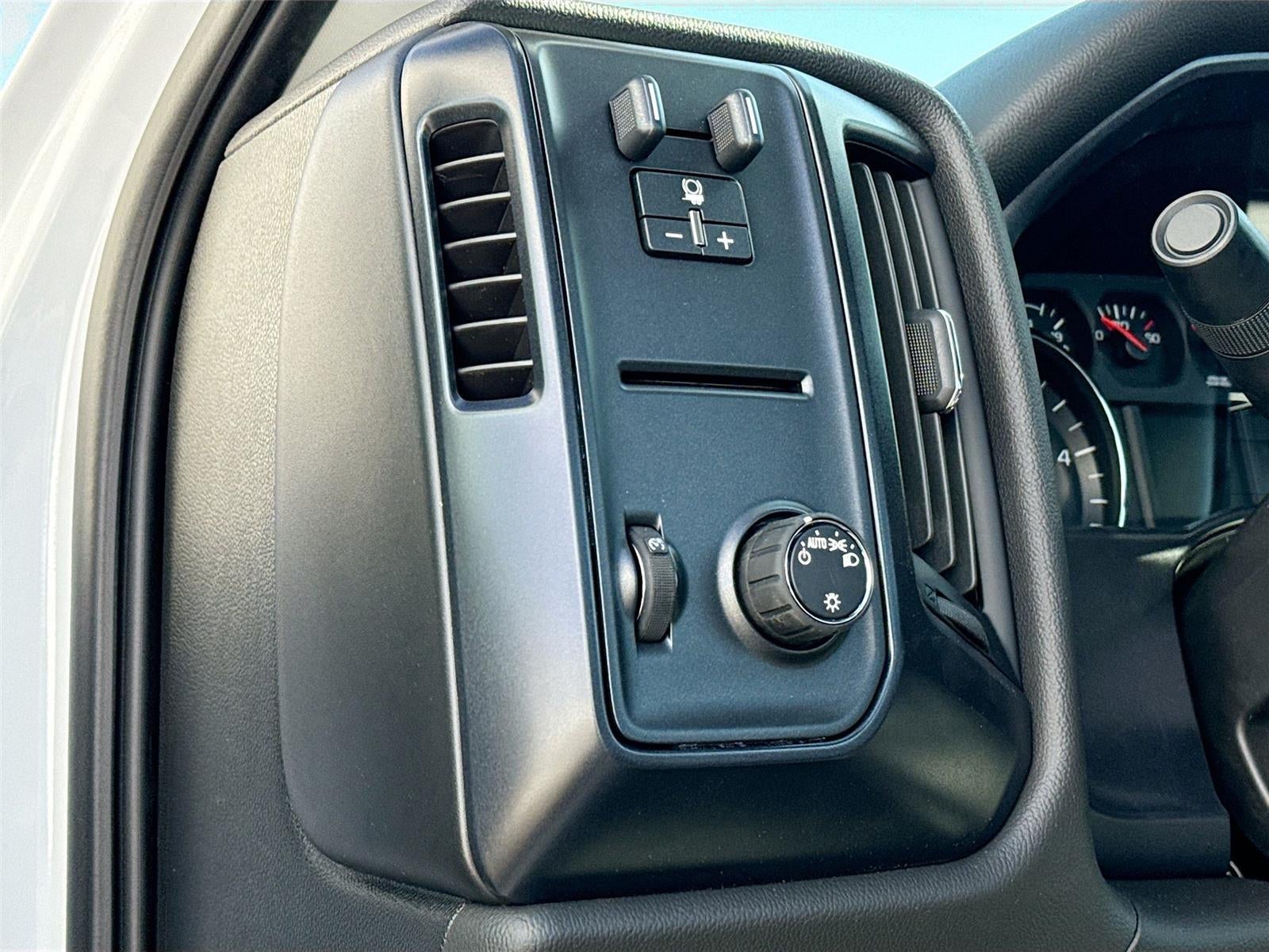 2024 Chevrolet Silverado 5500 HD Work Truck