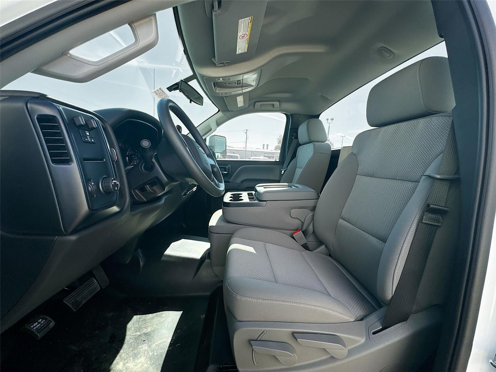 2024 Chevrolet Silverado 5500 HD Work Truck