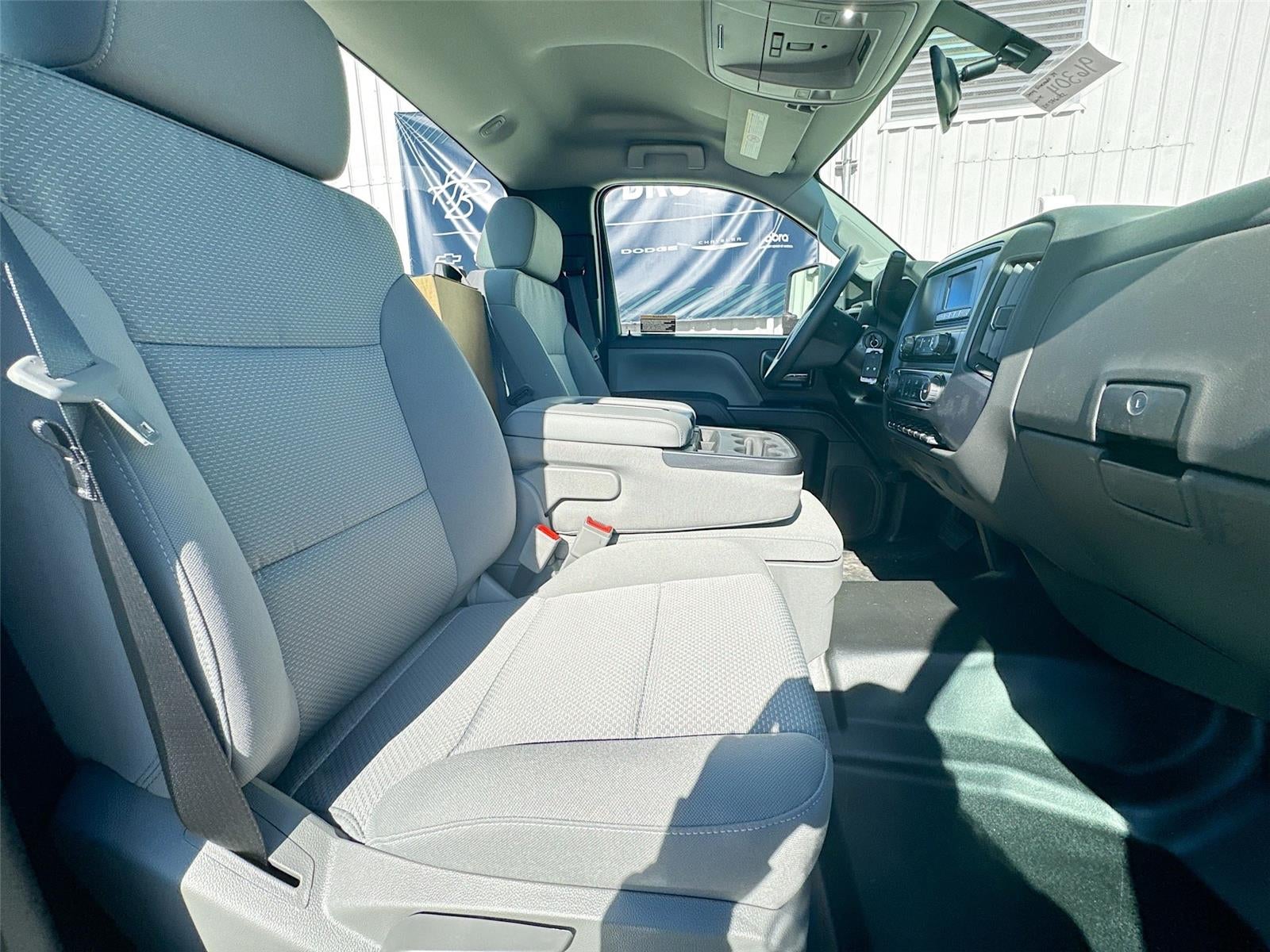 2024 Chevrolet Silverado 5500 HD Work Truck