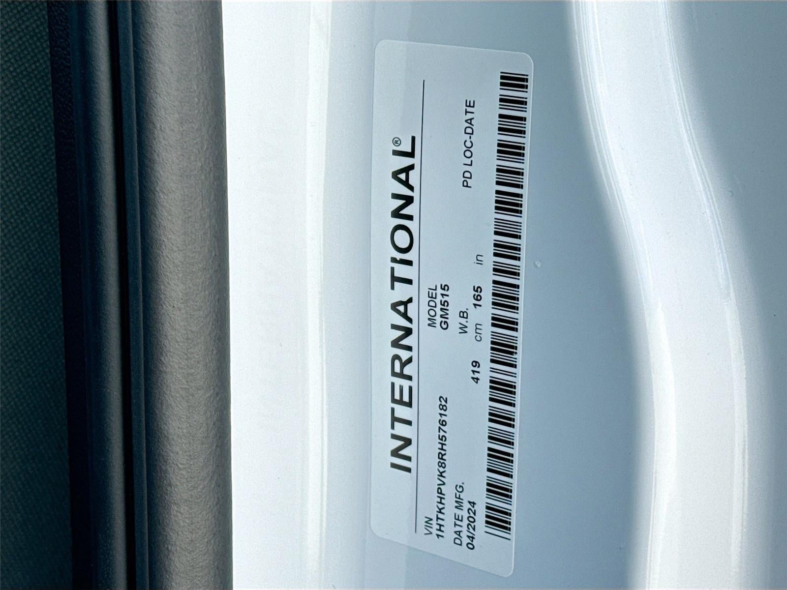 2024 Chevrolet Silverado 5500 HD Work Truck