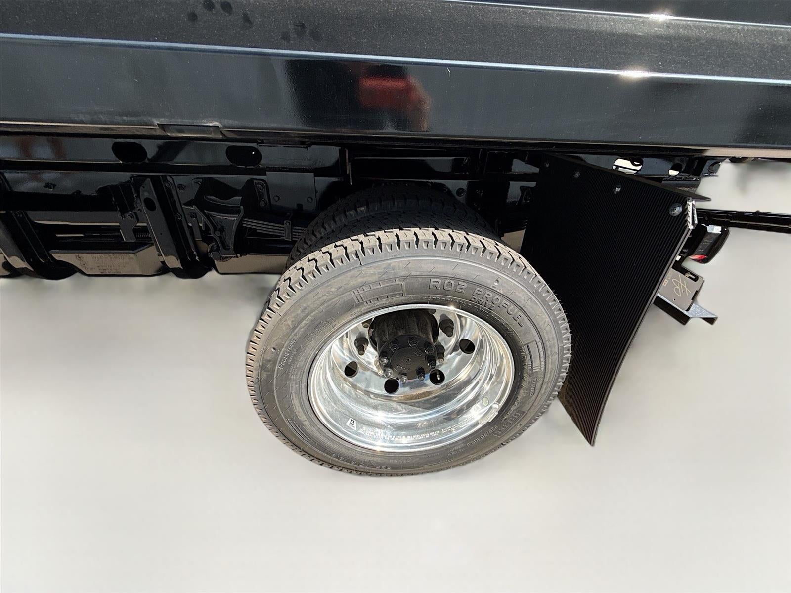 2024 Chevrolet Silverado 5500 HD Work Truck