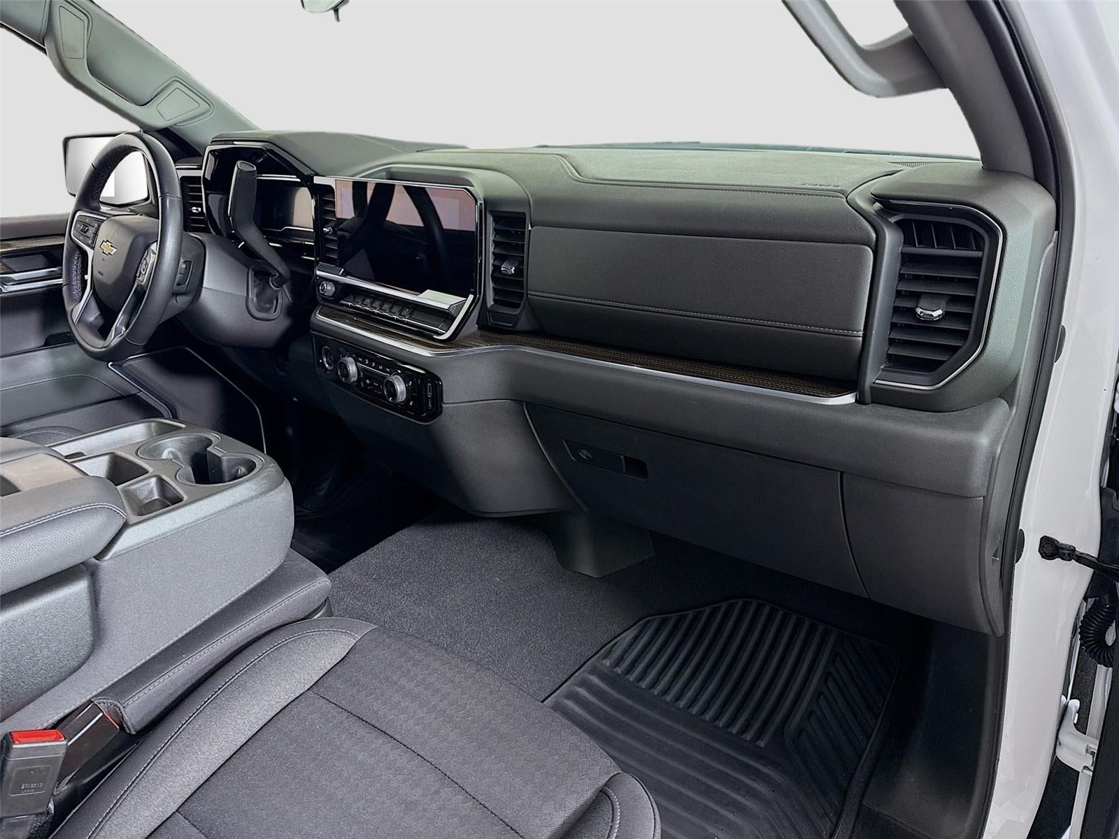 2022 Chevrolet Silverado 1500 LT (2FL)