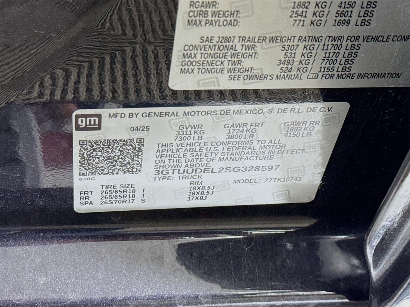 2025 GMC Sierra 1500 SLT