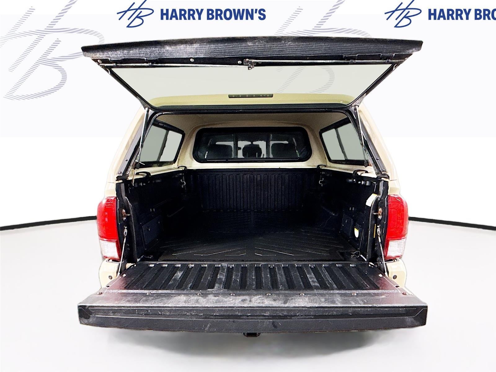 2016 Toyota Tacoma SR