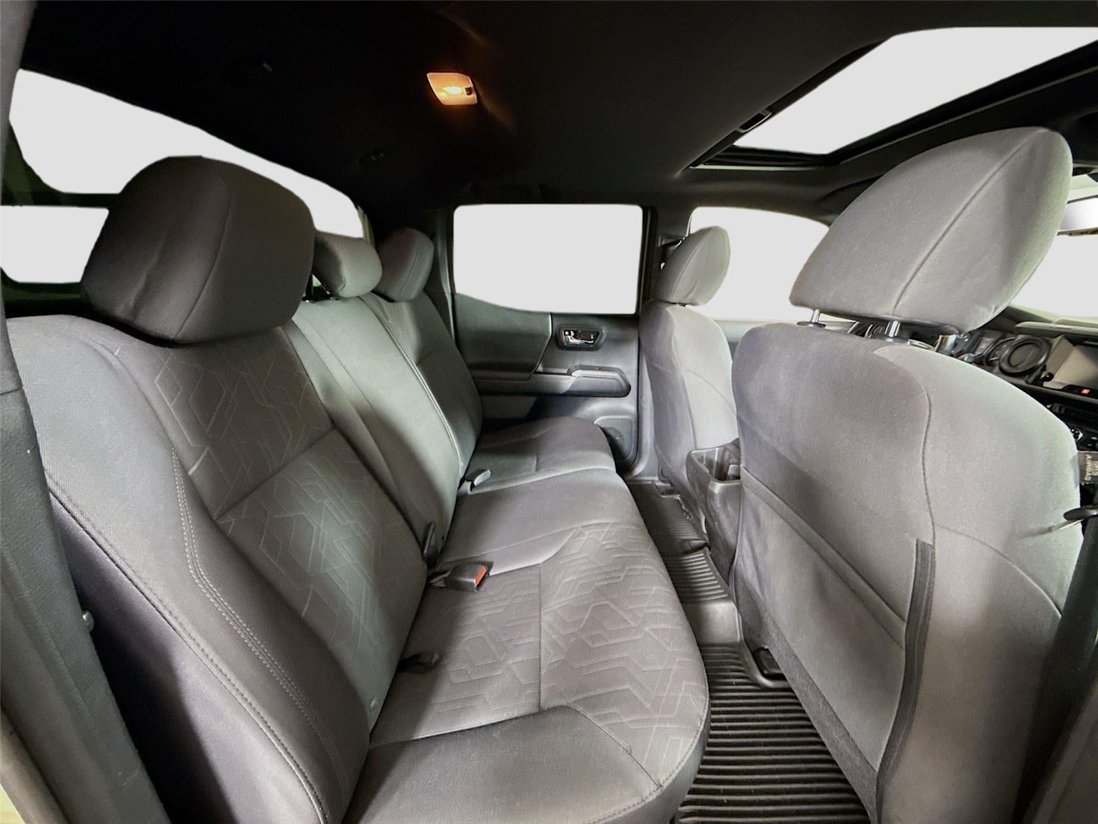 2016 Toyota Tacoma SR