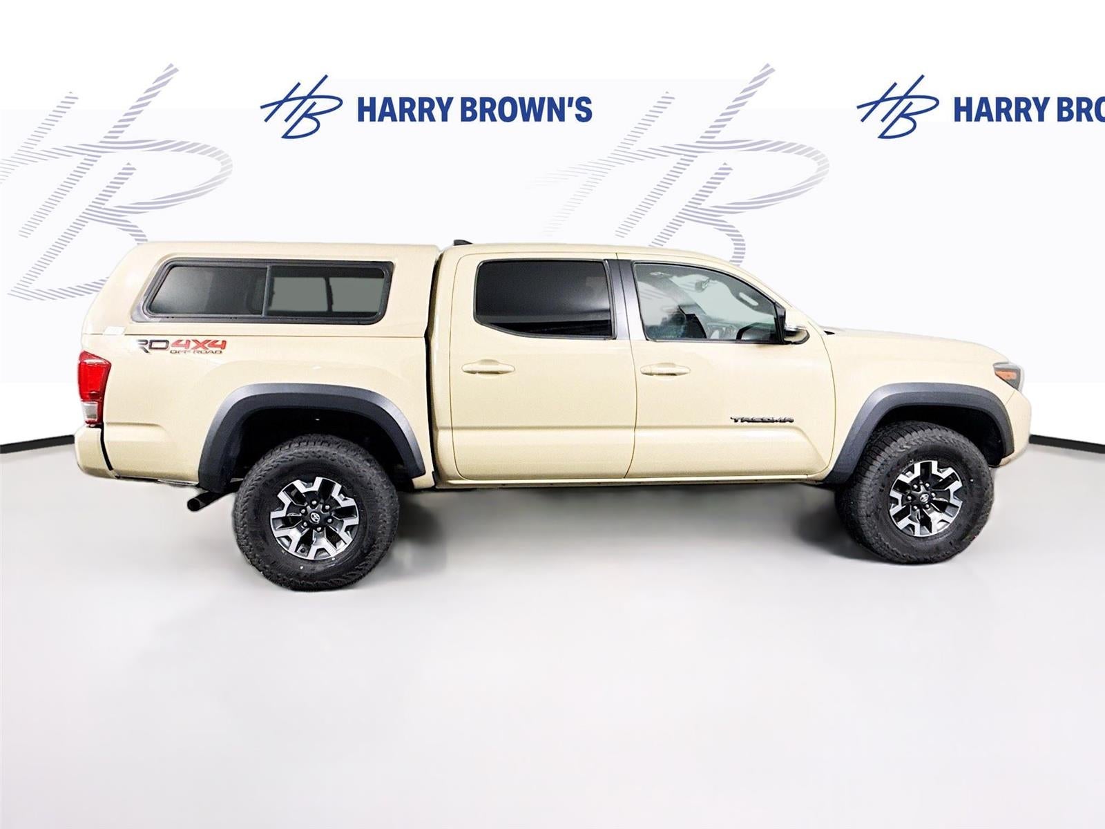 2016 Toyota Tacoma SR