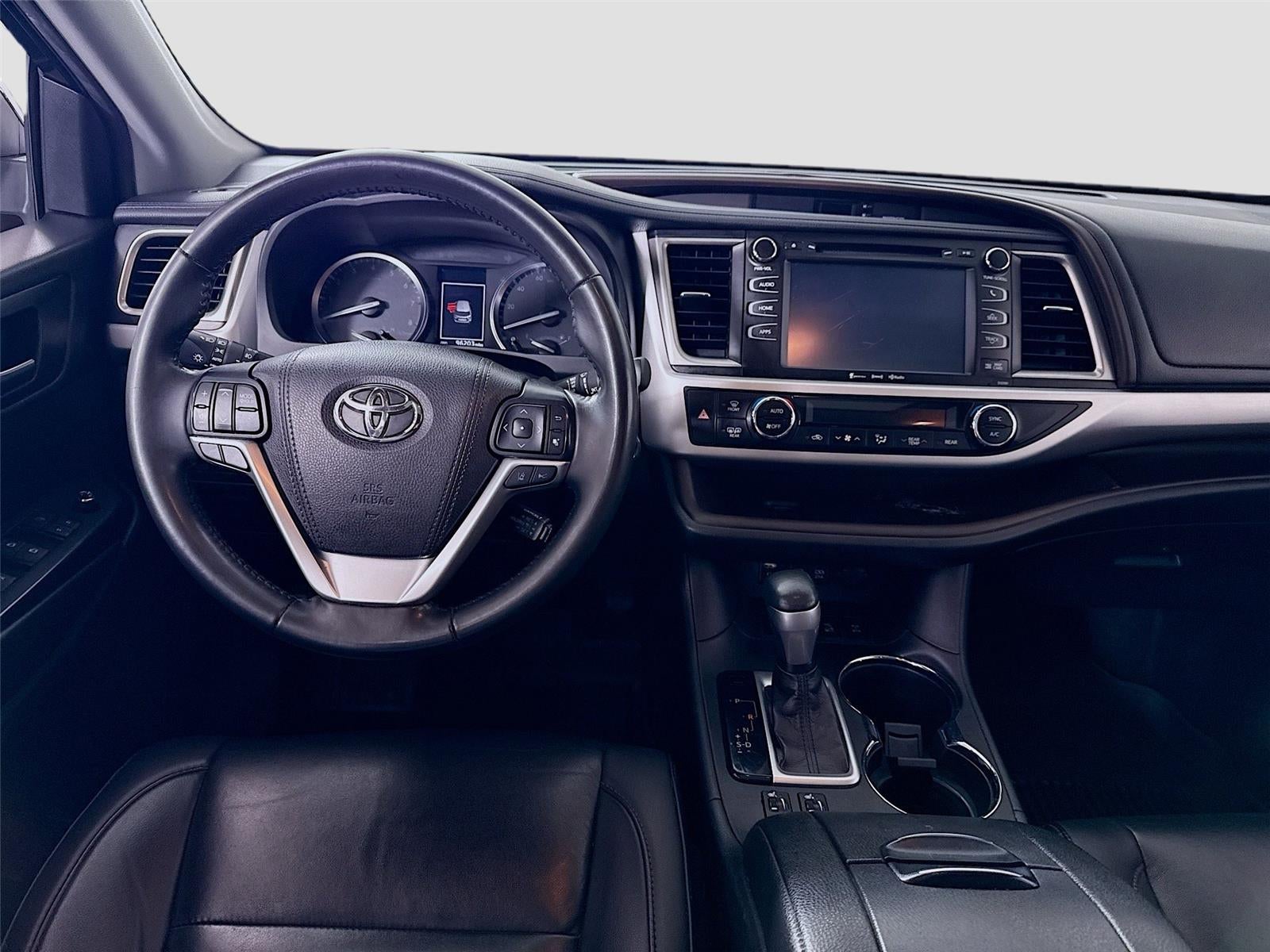 2019 Toyota Highlander SE