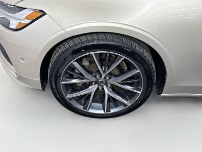 2018 Volvo S90 Momentum