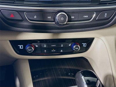 2018 Buick Regal Sportback Essence