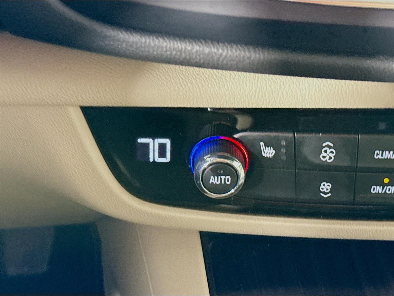 2018 Buick Regal Sportback Essence