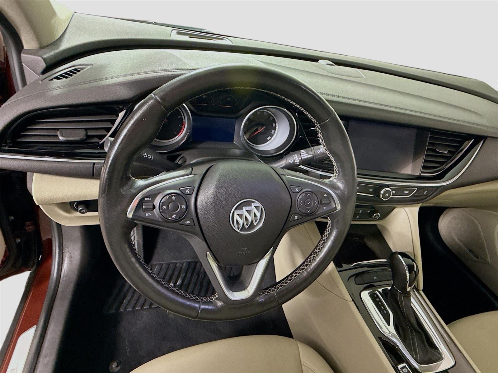 2018 Buick Regal Sportback Essence