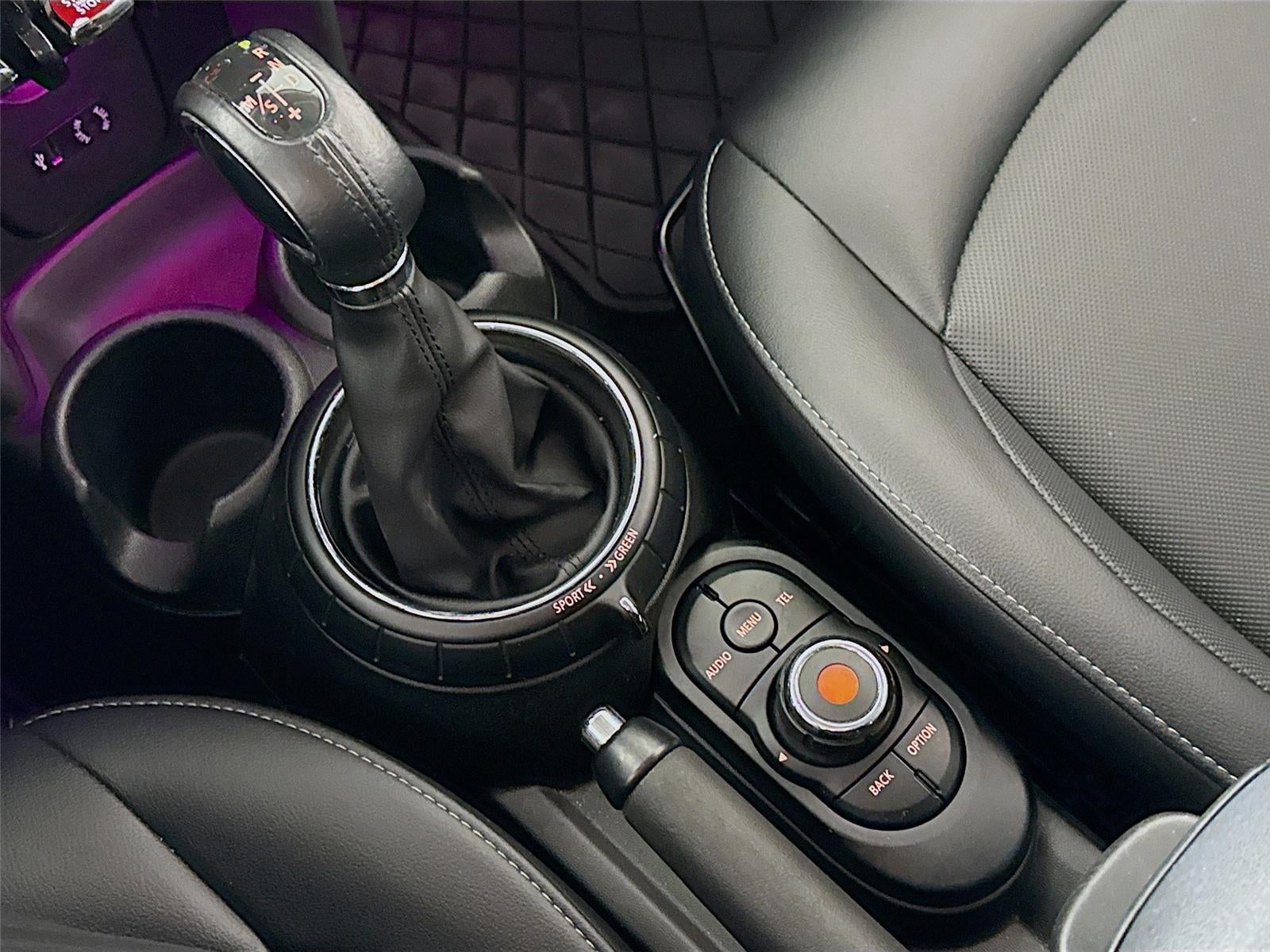 2016 MINI Cooper Hardtop 4 Door 4dr HB