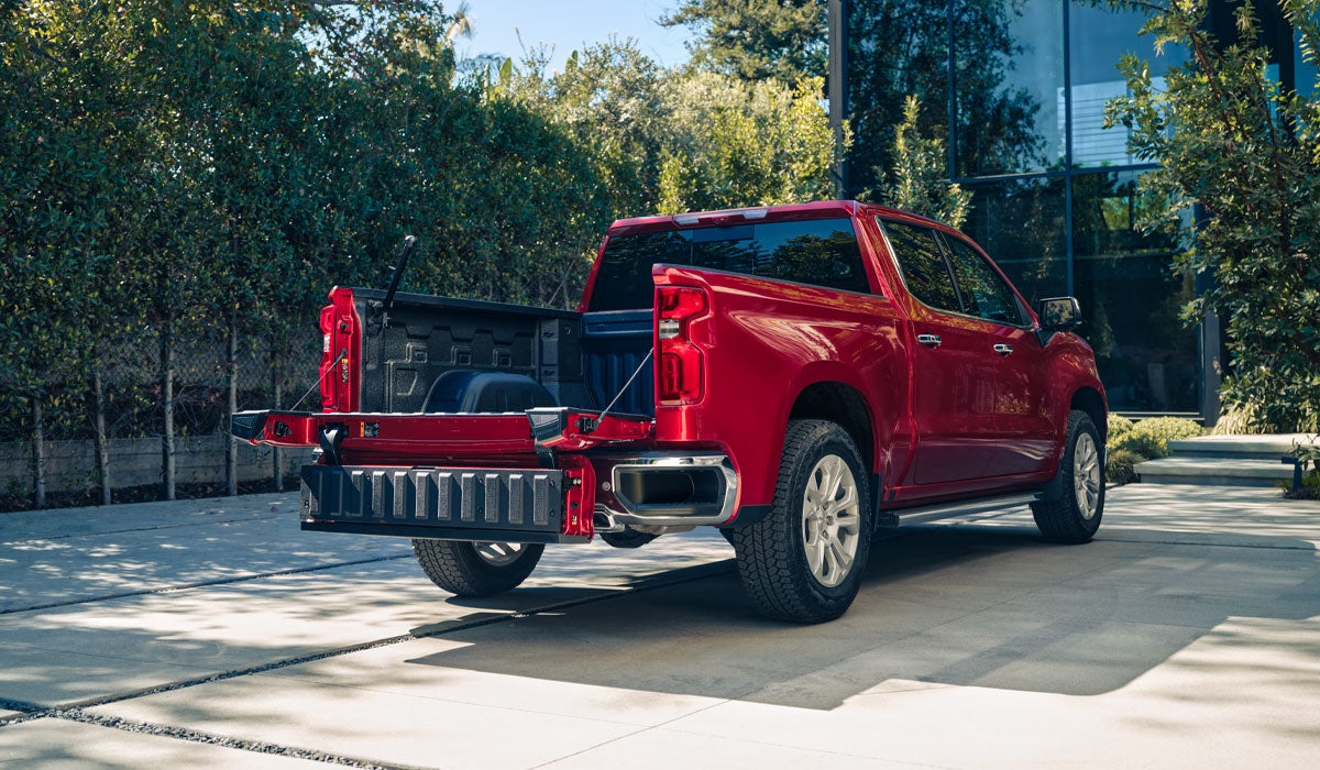 Harry Brown's GM in Faribault MN