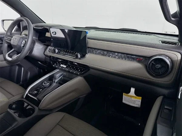 2025 Chevrolet Colorado Dashboard