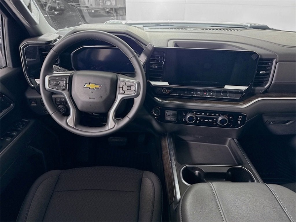 2026 Silverado 2500 HD Dashboard