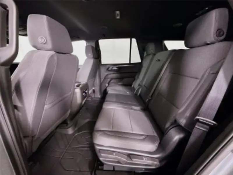 2026 Chevy Tahoe Cabin and Seating